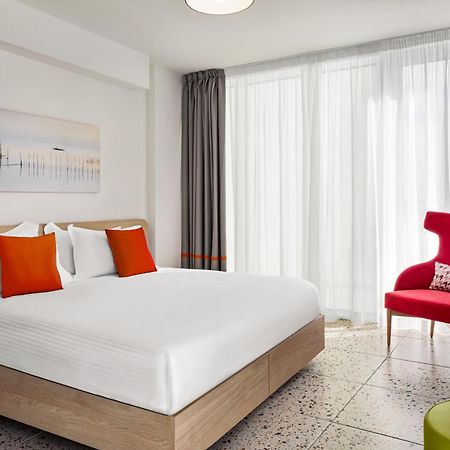 Quadro Hotel, Trademark Collection By Wyndham San Ġiljan Extérieur photo