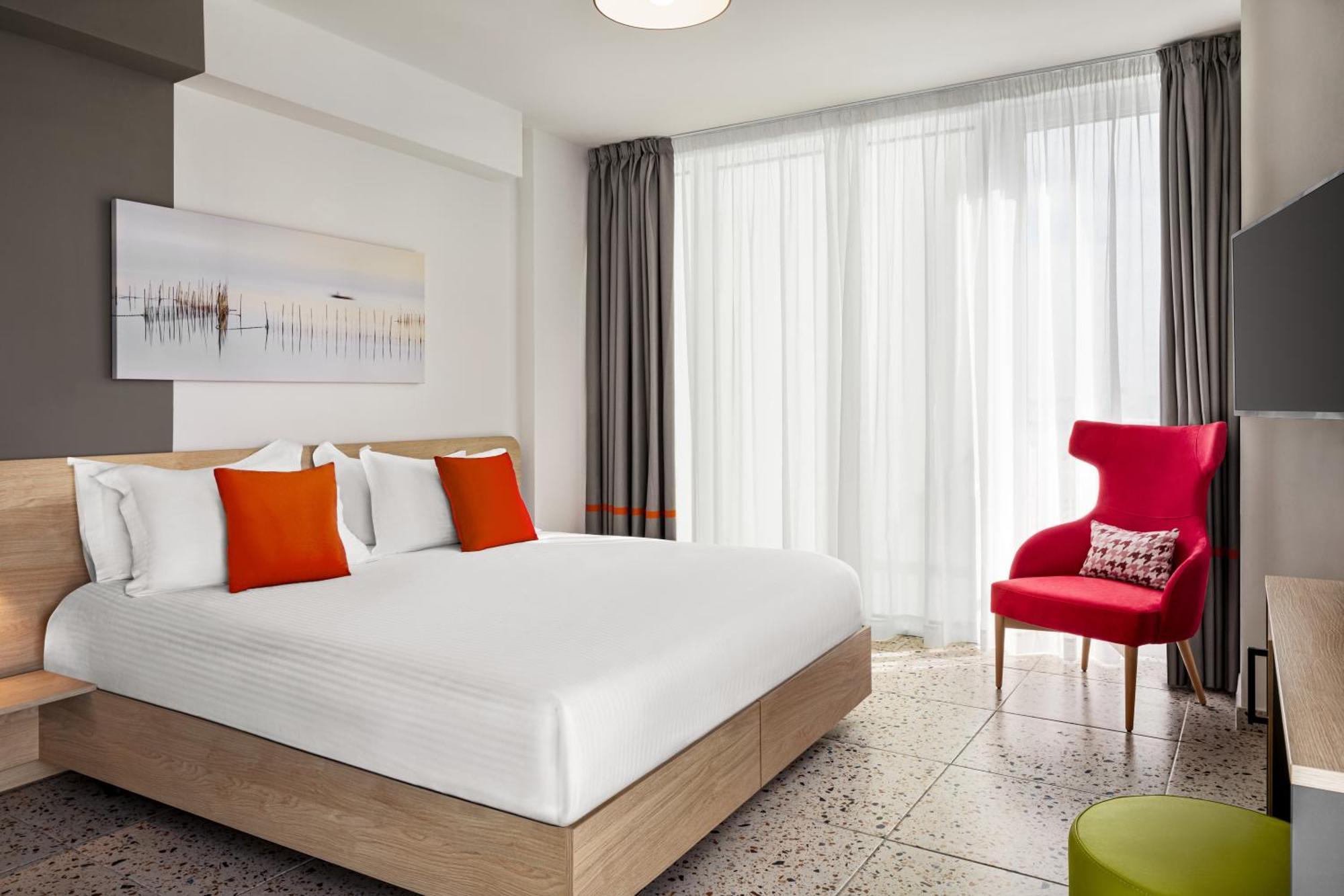 Quadro Hotel, Trademark Collection By Wyndham San Ġiljan Extérieur photo