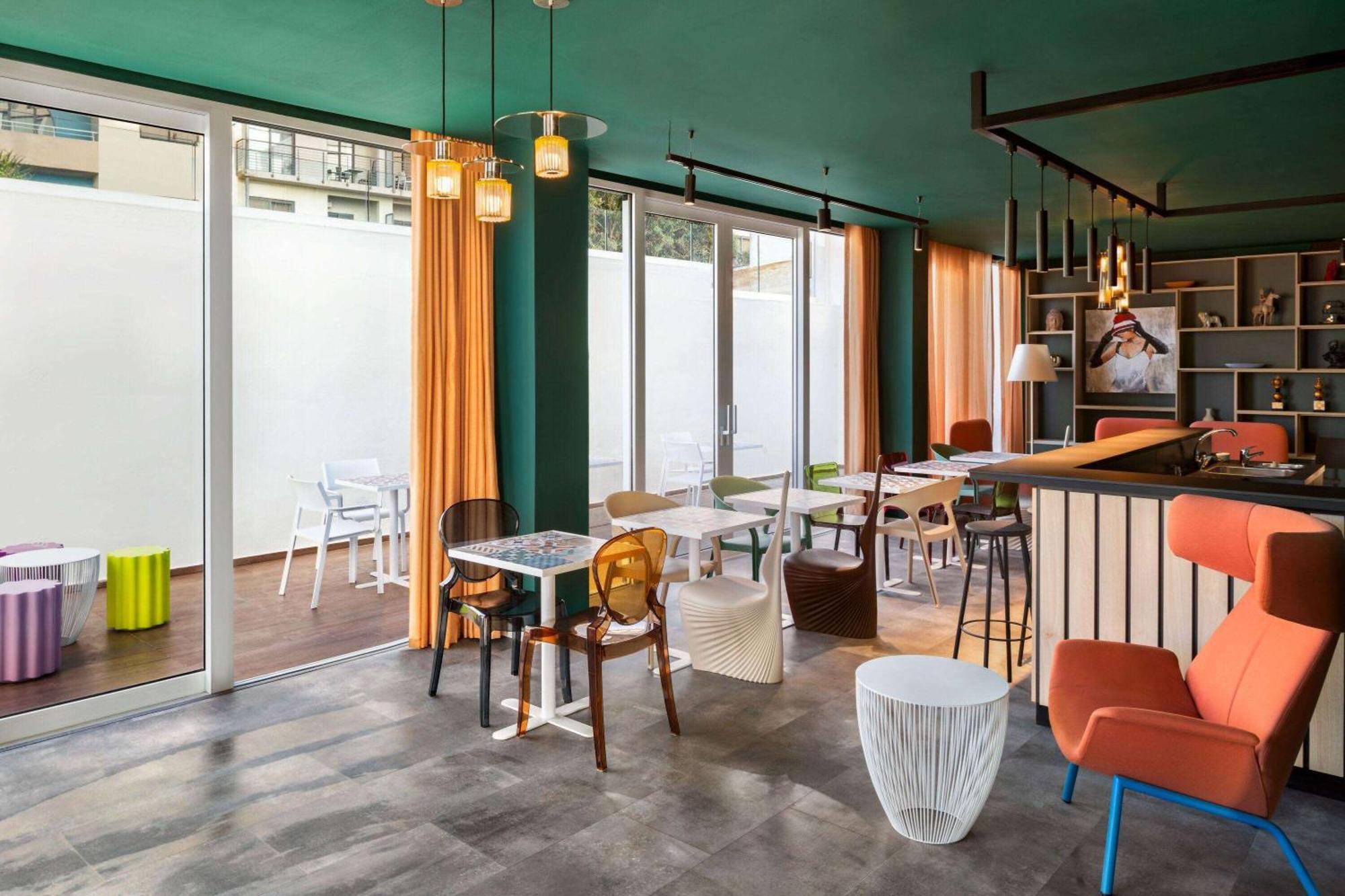 Quadro Hotel, Trademark Collection By Wyndham San Ġiljan Extérieur photo
