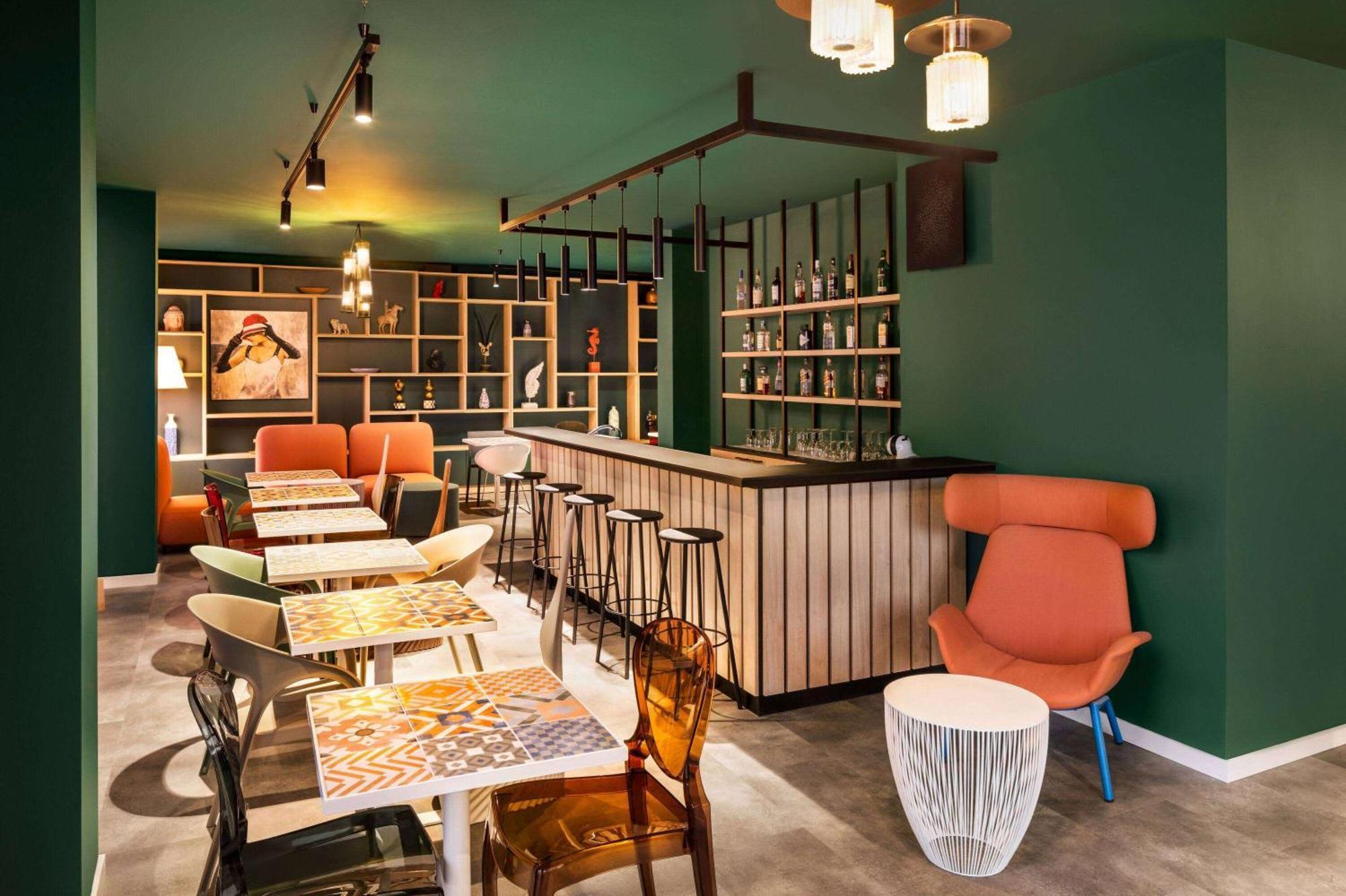 Quadro Hotel, Trademark Collection By Wyndham San Ġiljan Extérieur photo